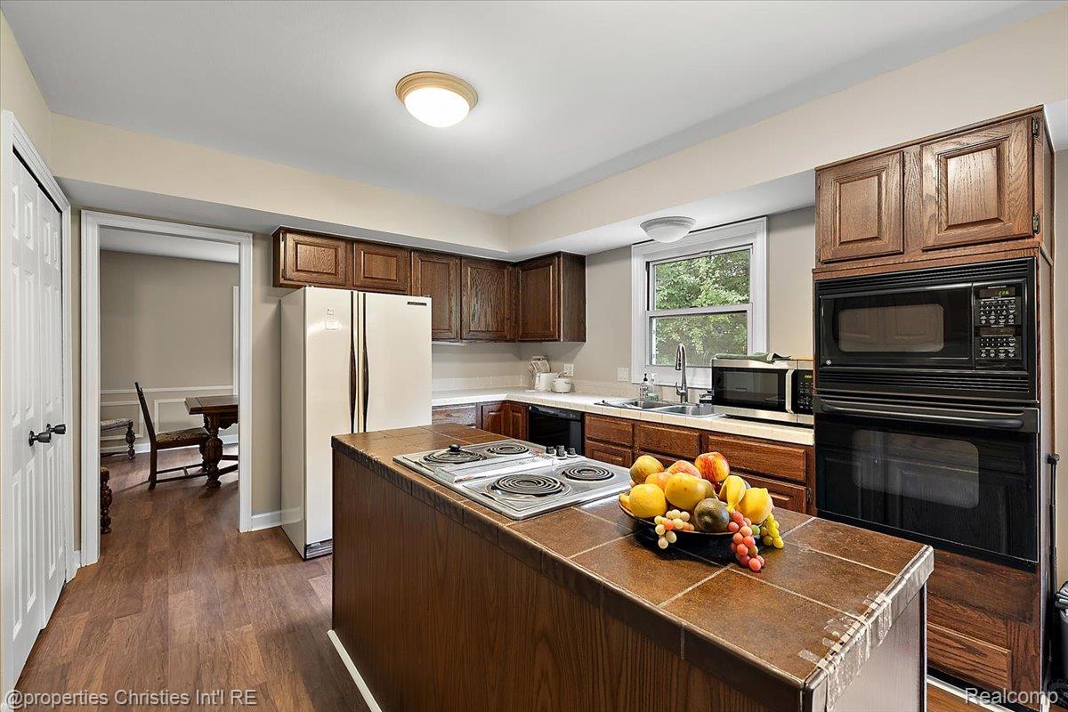 4069 Harbor Vista Drive