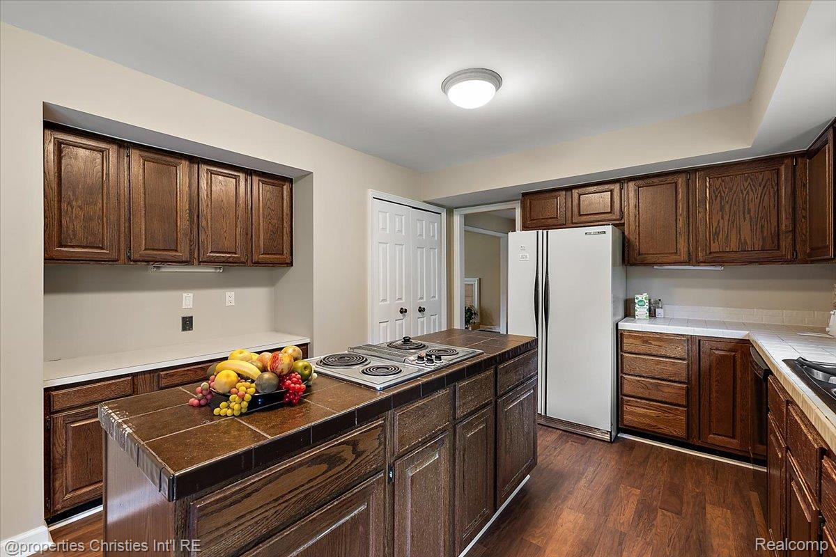 4069 Harbor Vista Drive