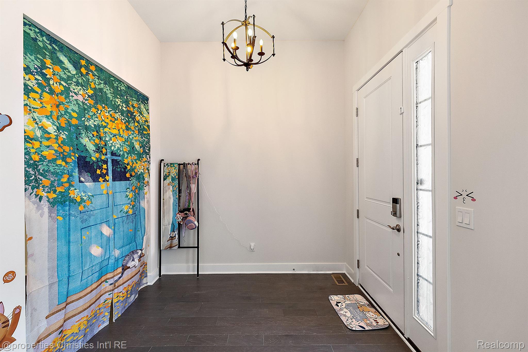 5545 Helmsdale Boulevard