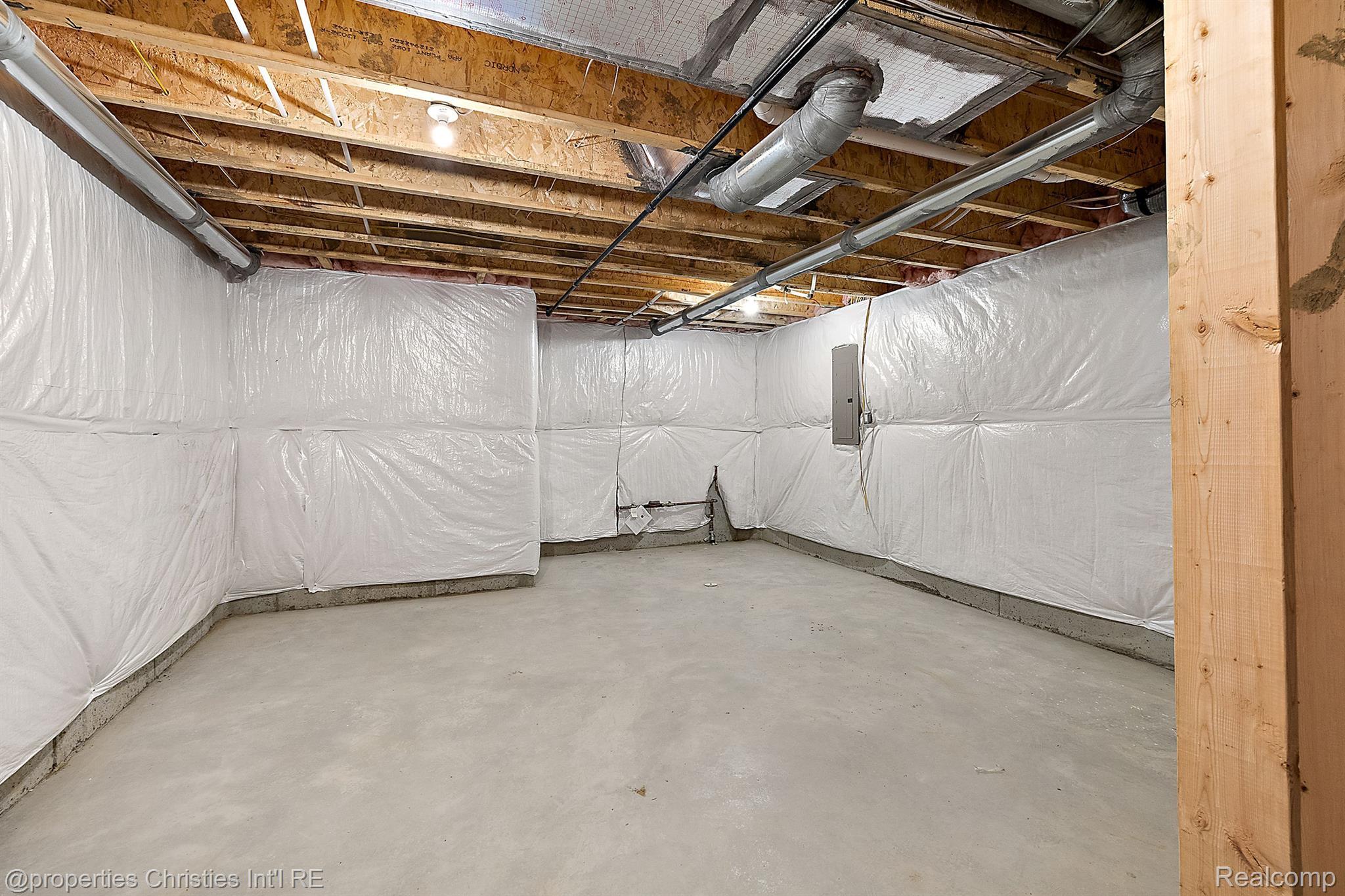 5545 Helmsdale Boulevard