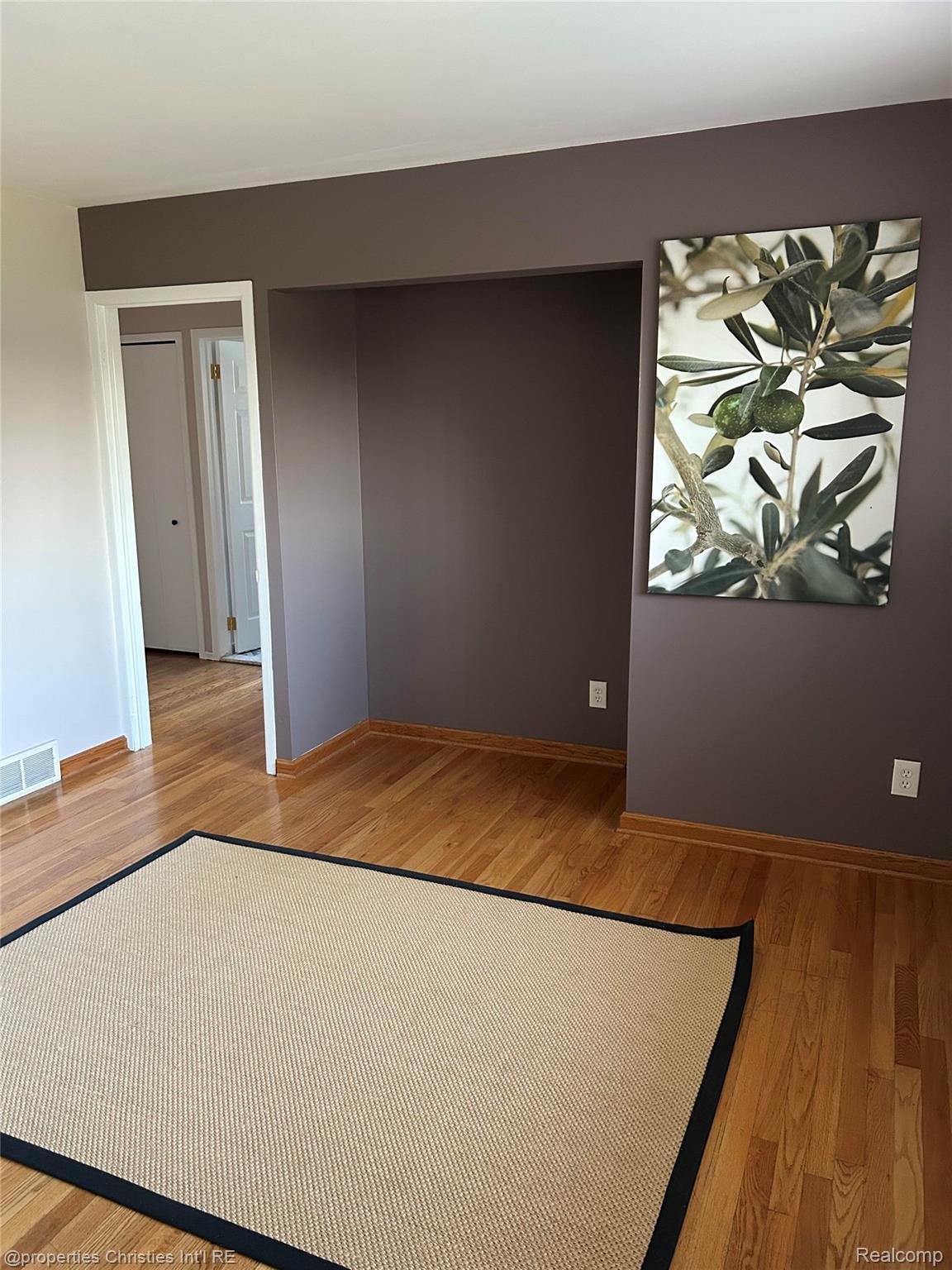 12376 CANTERBURY Drive