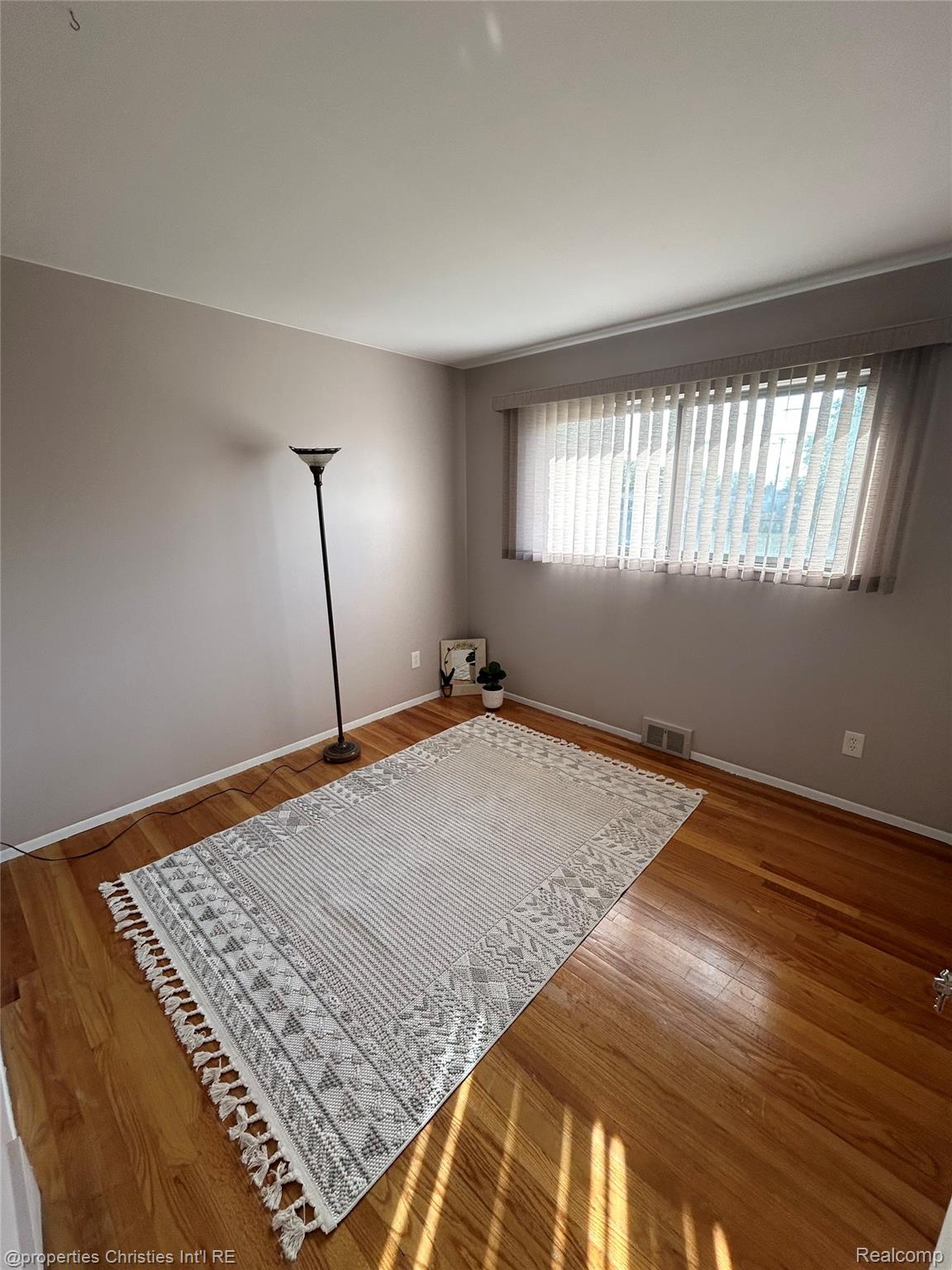 12376 CANTERBURY Drive