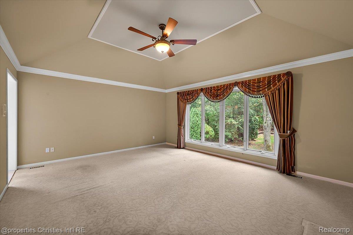 37907 Turnberry Court