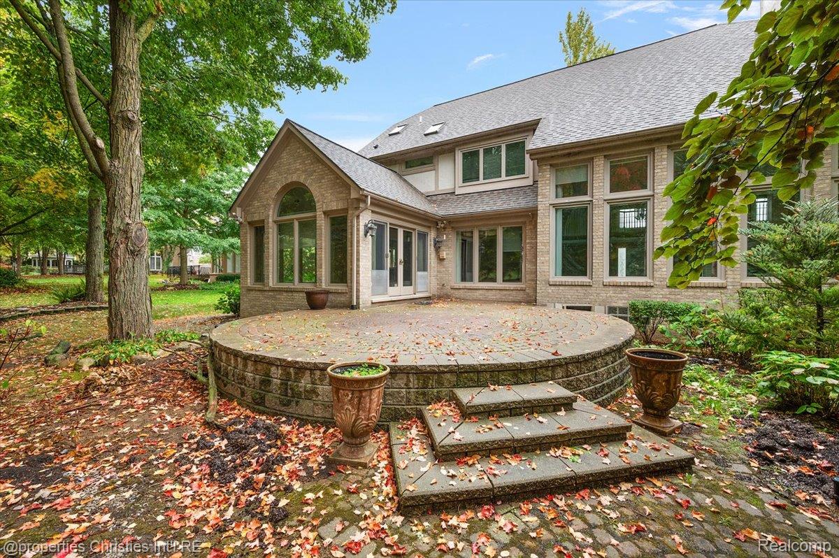 37907 Turnberry Court