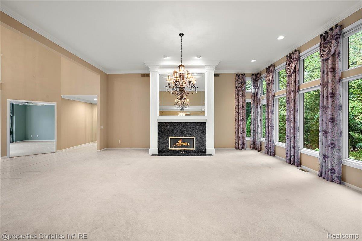 37907 Turnberry Court