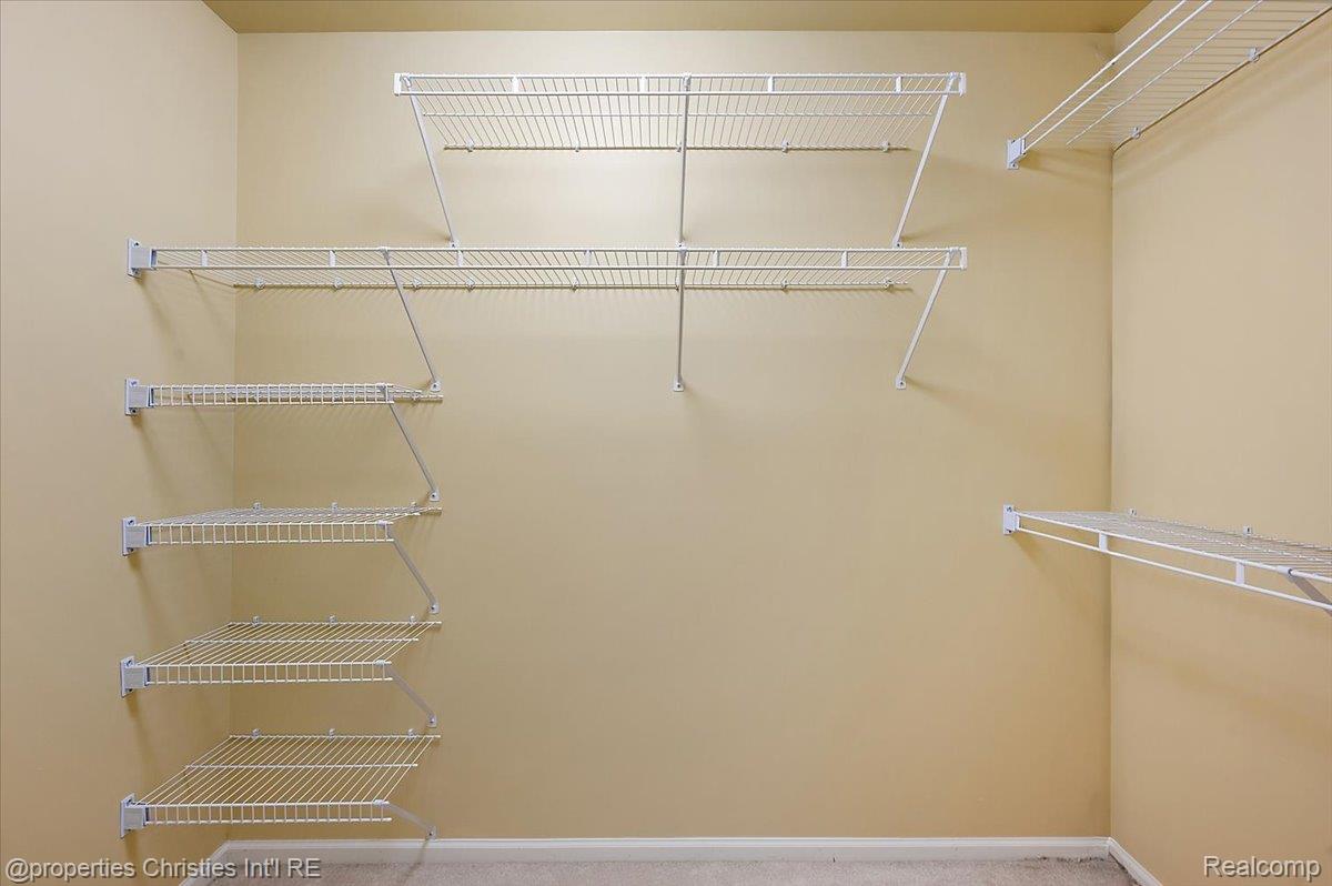 37907 Turnberry Court