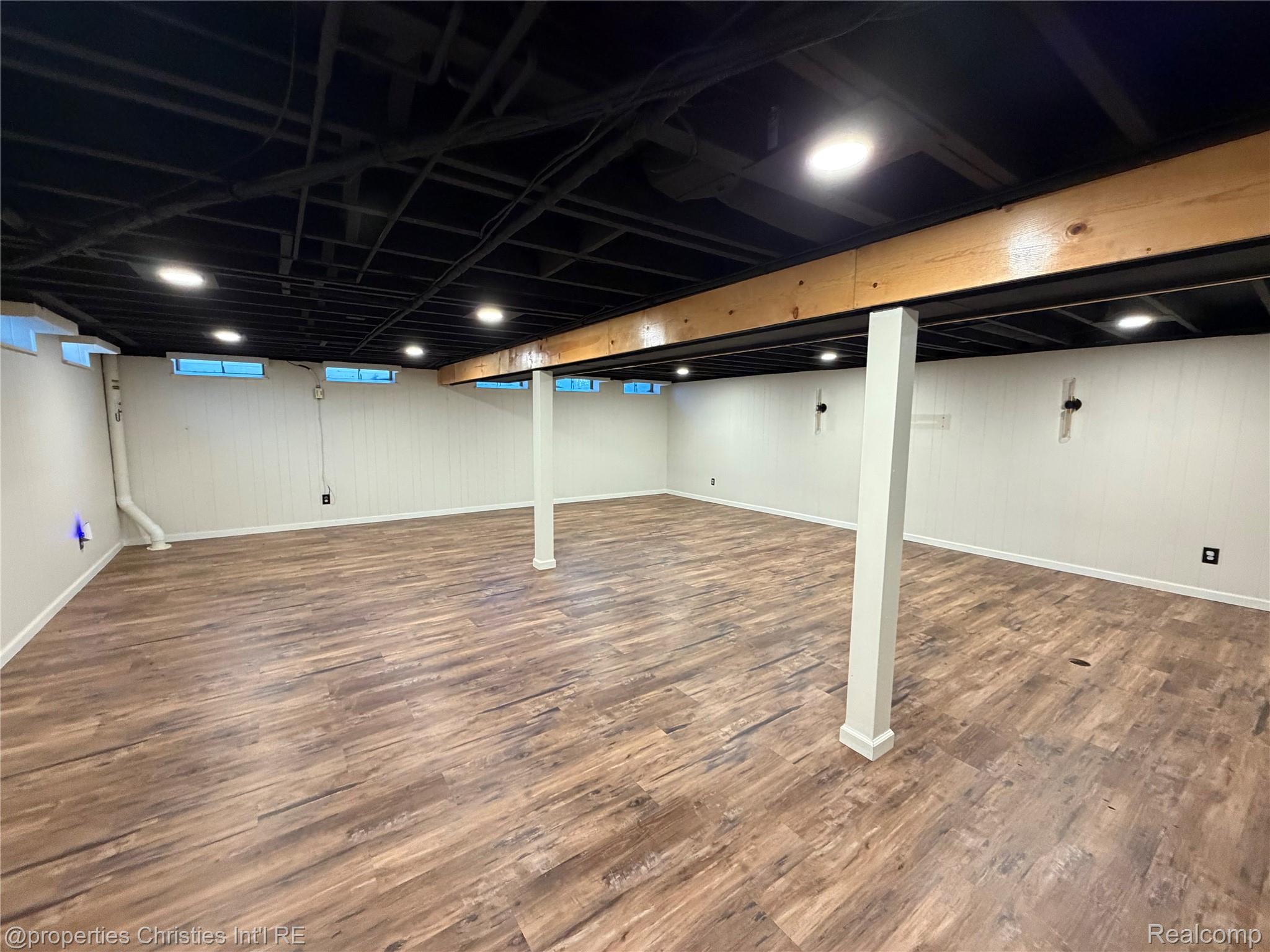 3615 Middlebury Lane