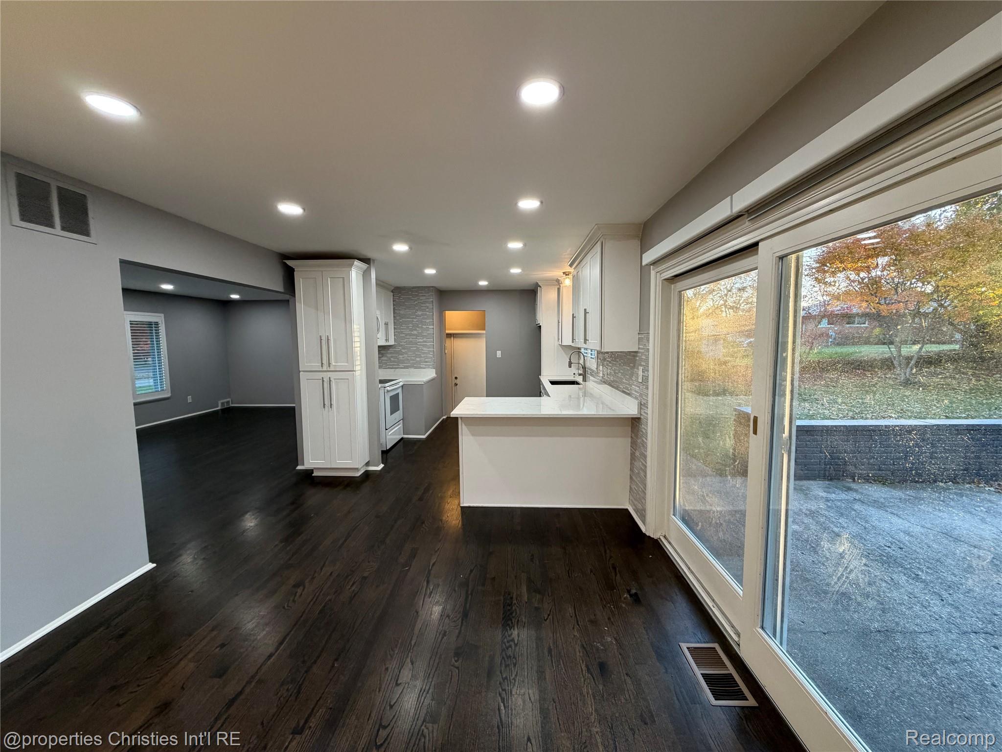 3615 Middlebury Lane