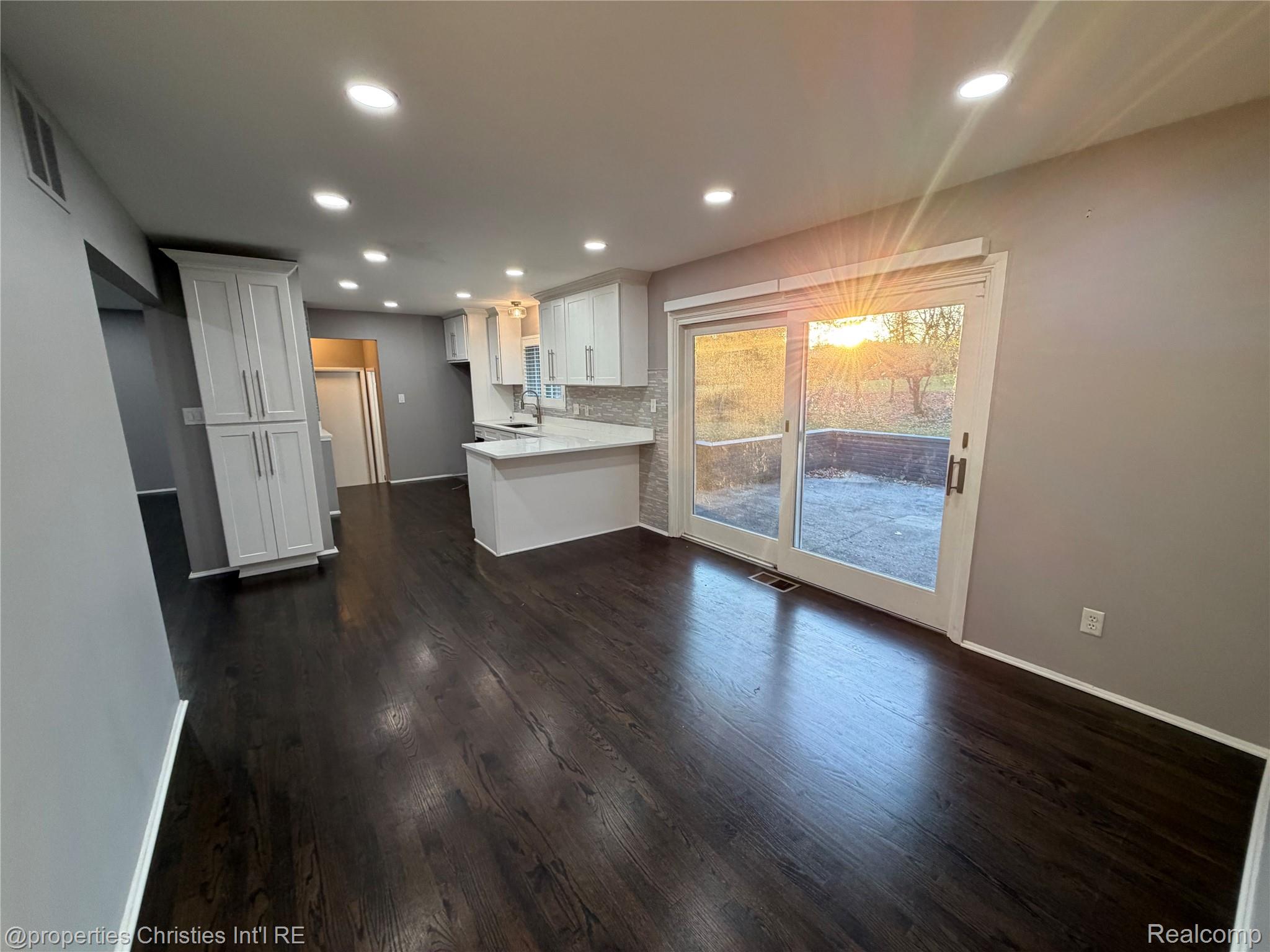 3615 Middlebury Lane