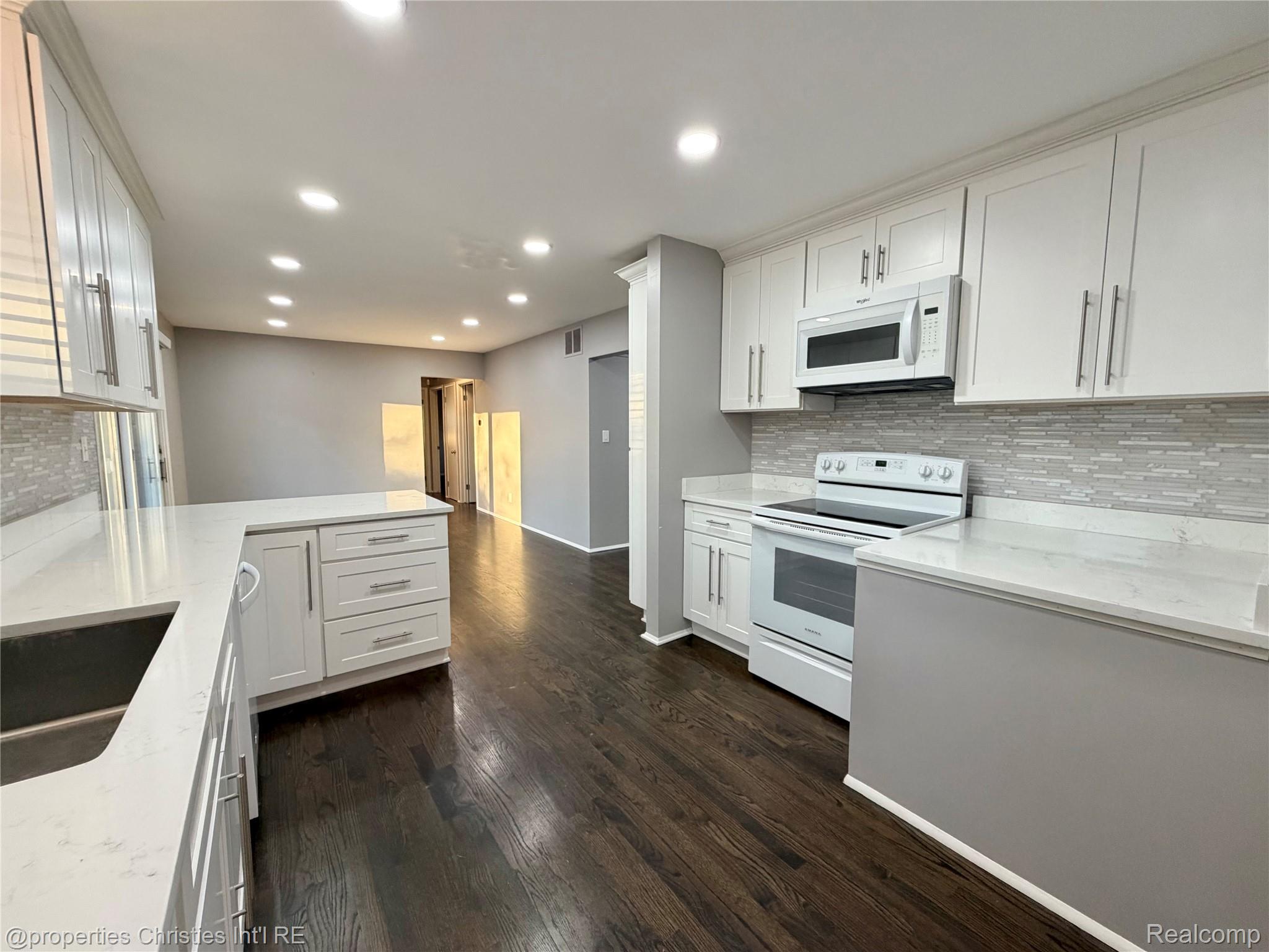 3615 Middlebury Lane