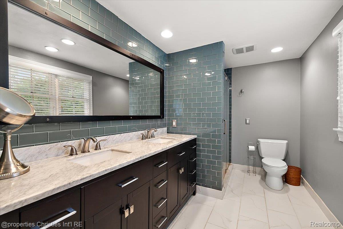 1345 Fairway Drive