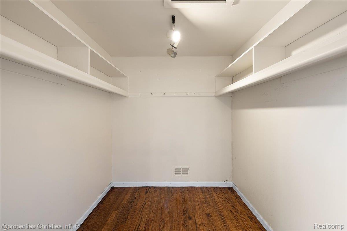 4268 Covered Bridge Road