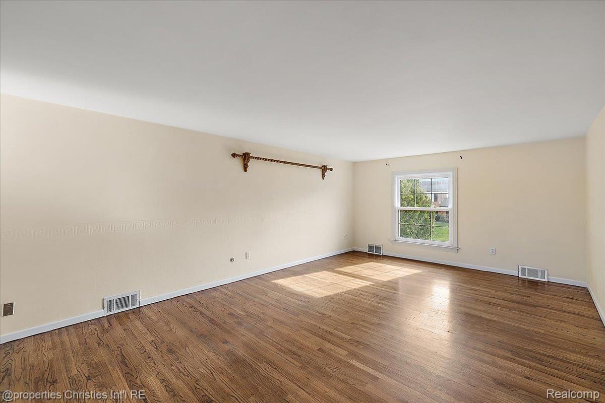 4268 Covered Bridge Road