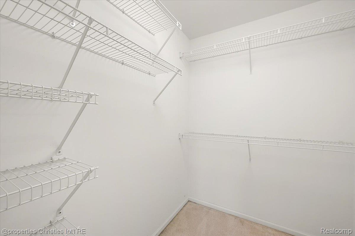 37907 Turnberry Court