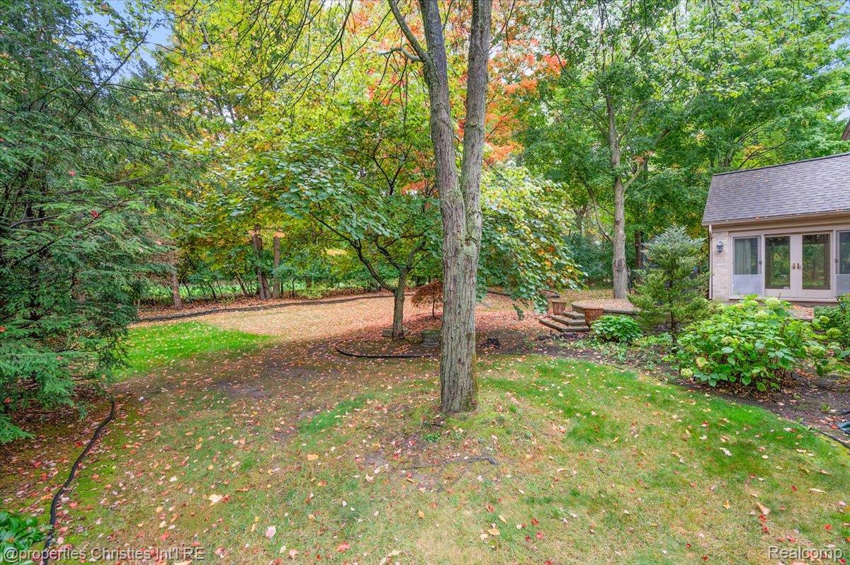 37907 Turnberry Court