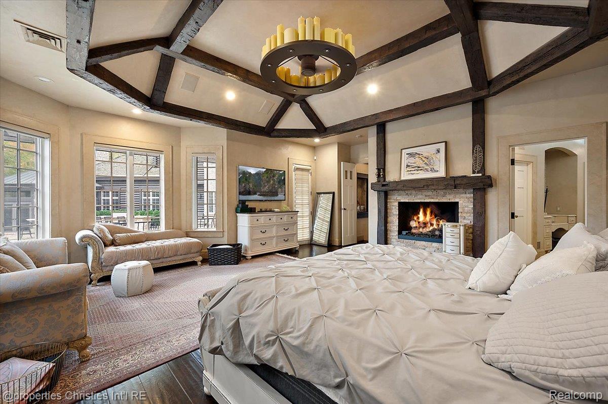 3701 Northwood