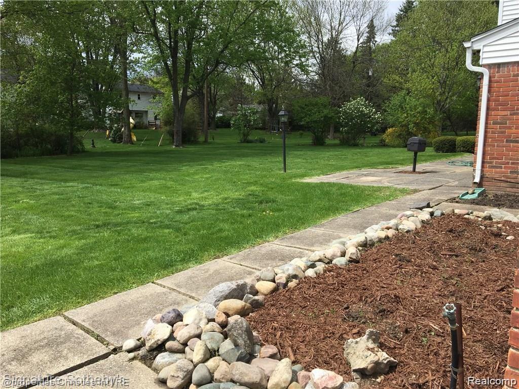 2482 Brenthaven Drive