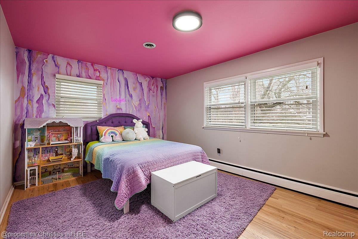 5722 Raven Road