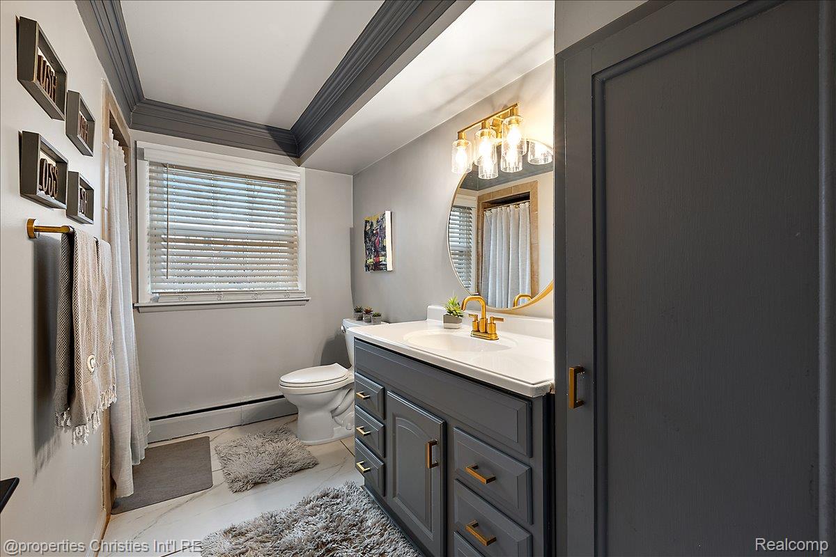 5722 Raven Road