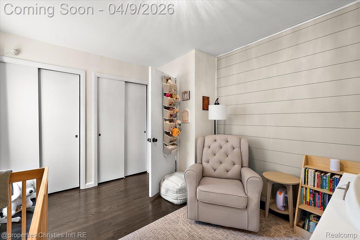 4240 Sheridan Drive