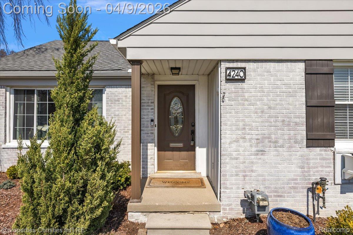 4240 Sheridan Drive