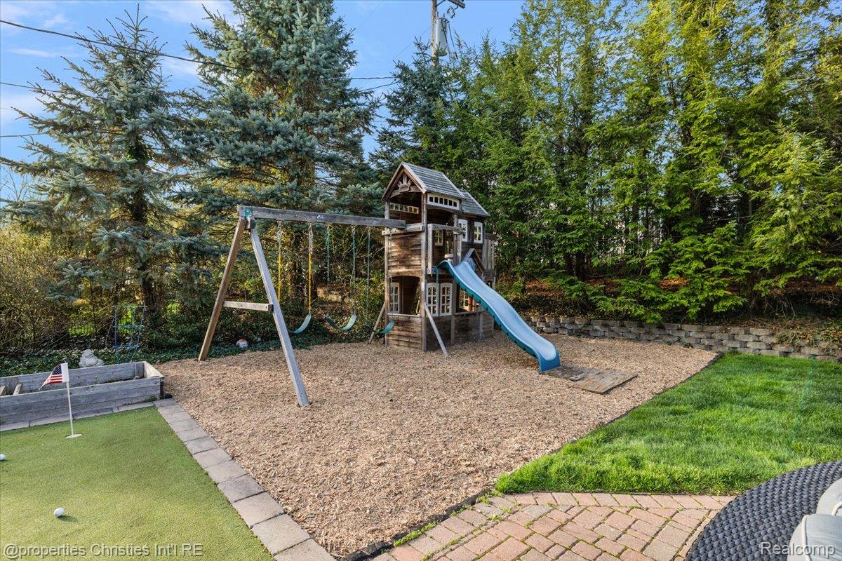 2684 Bradway Boulevard