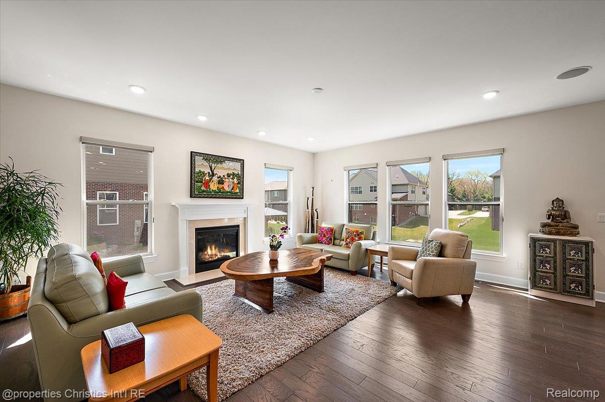 23971 Presidio Lane