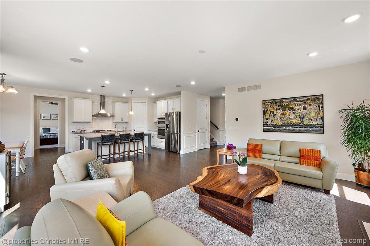 23971 Presidio Lane