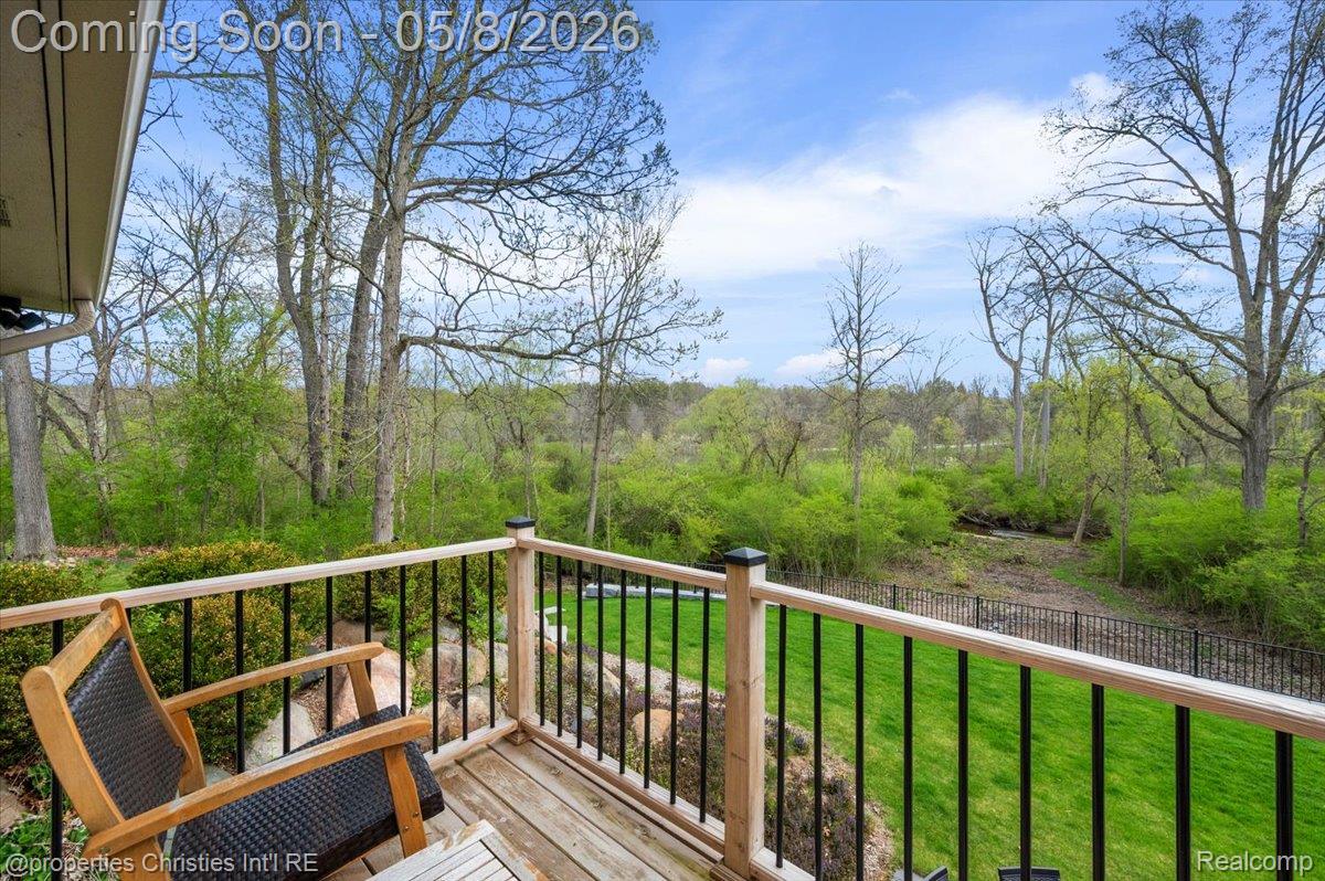 1071 Woodbridge Lane