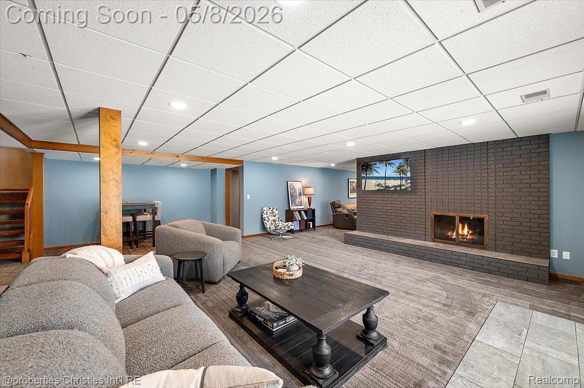 1071 Woodbridge Lane
