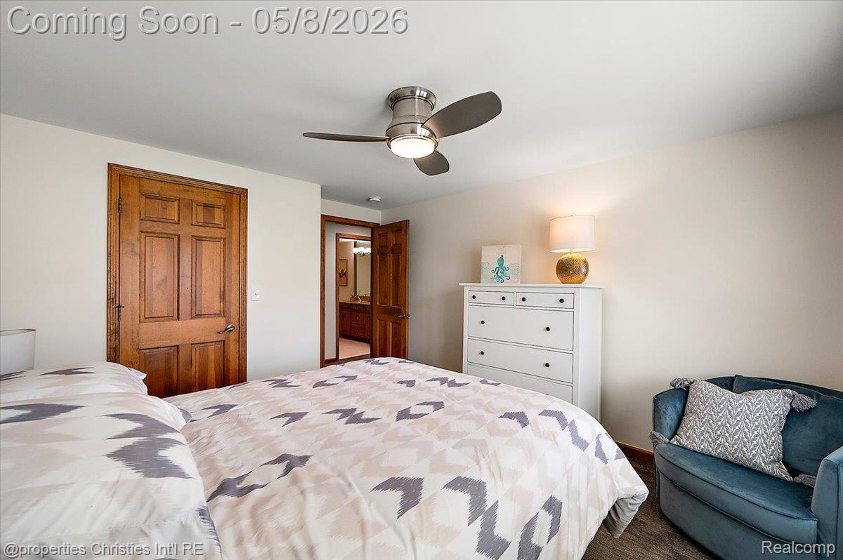 1071 Woodbridge Lane