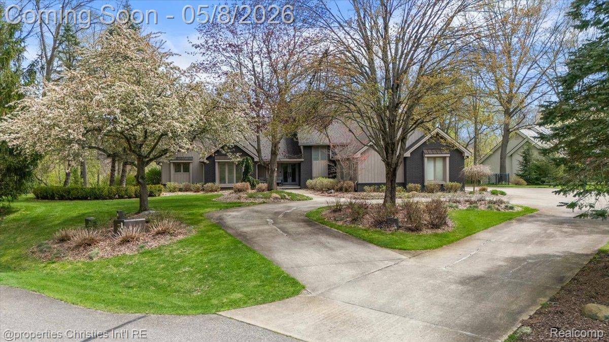 1071 Woodbridge Lane