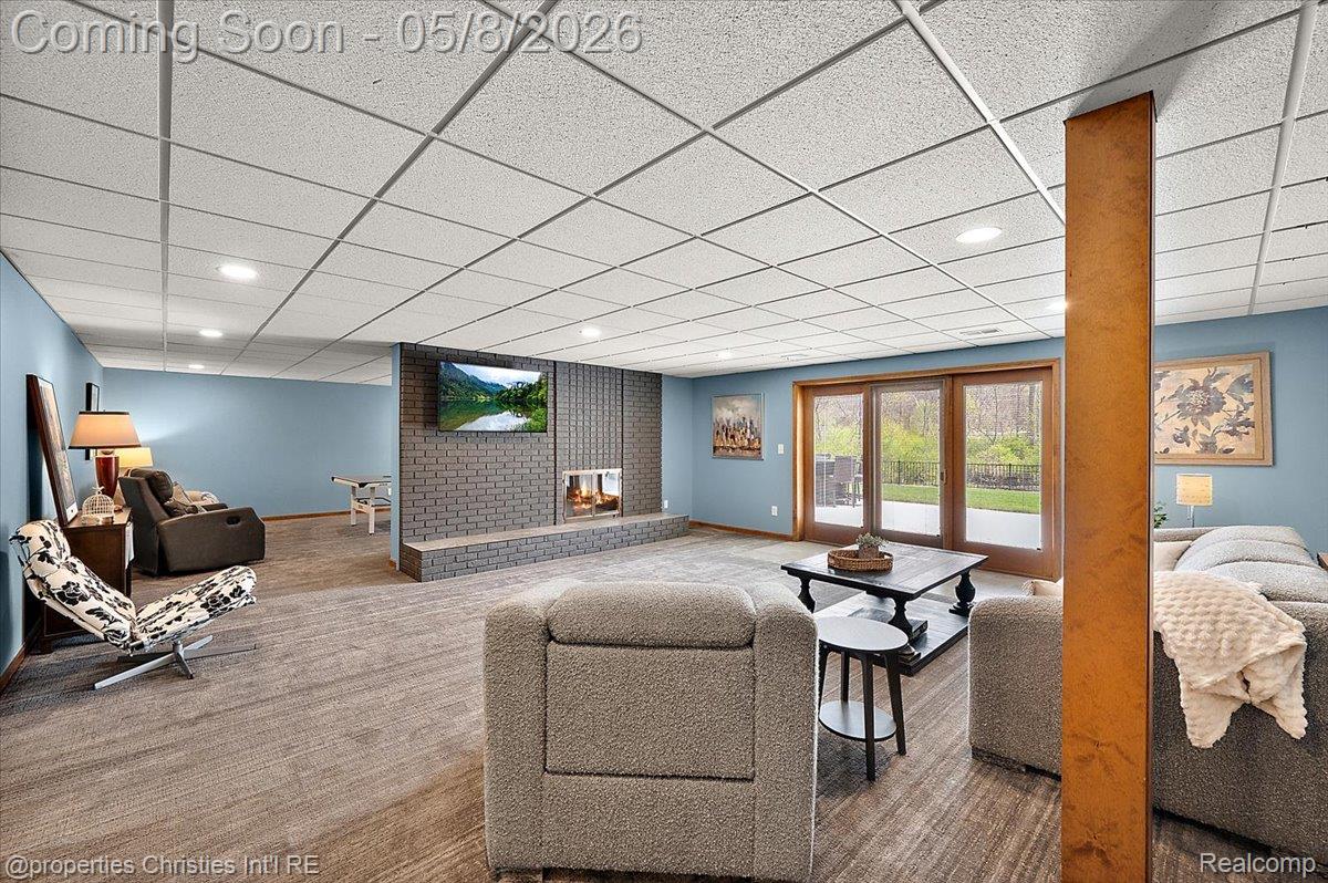 1071 Woodbridge Lane