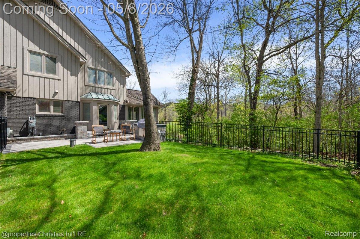 1071 Woodbridge Lane