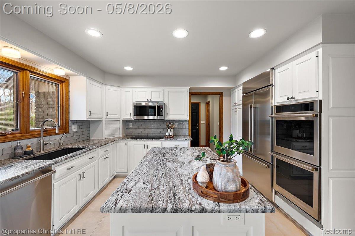 1071 Woodbridge Lane