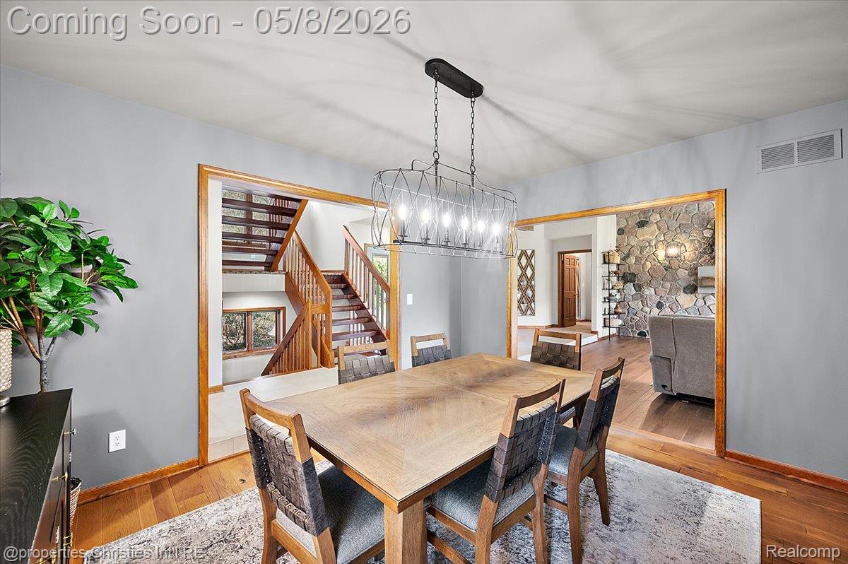 1071 Woodbridge Lane