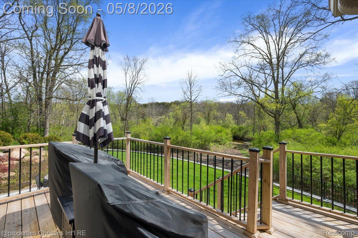 1071 Woodbridge Lane
