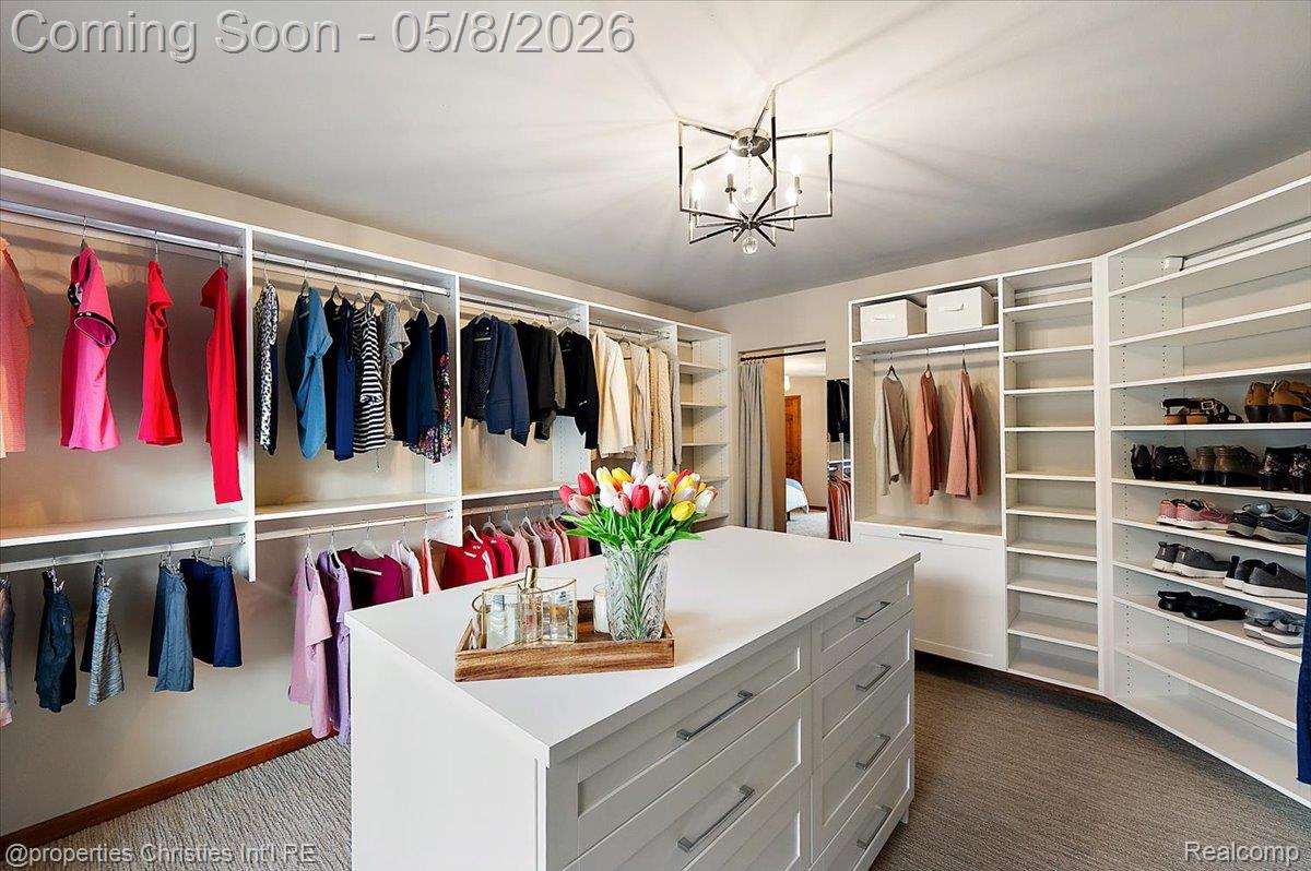 1071 Woodbridge Lane