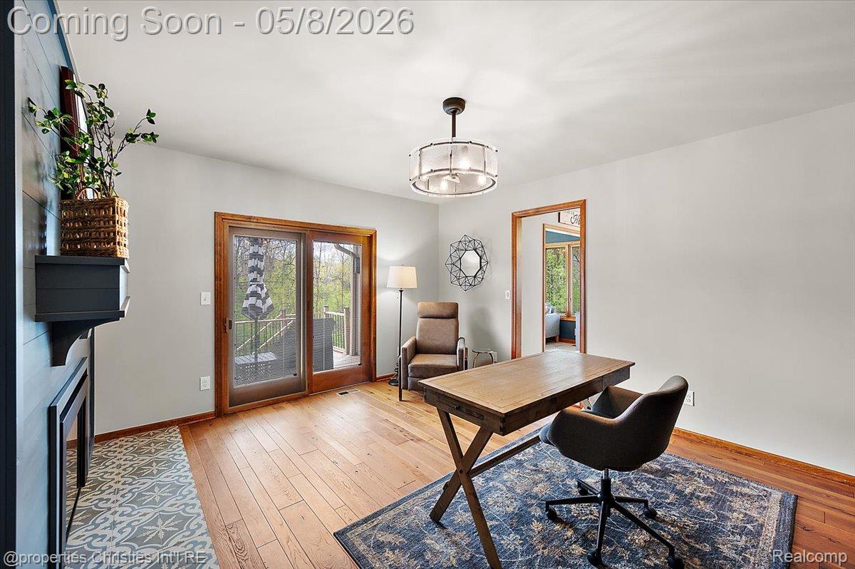 1071 Woodbridge Lane
