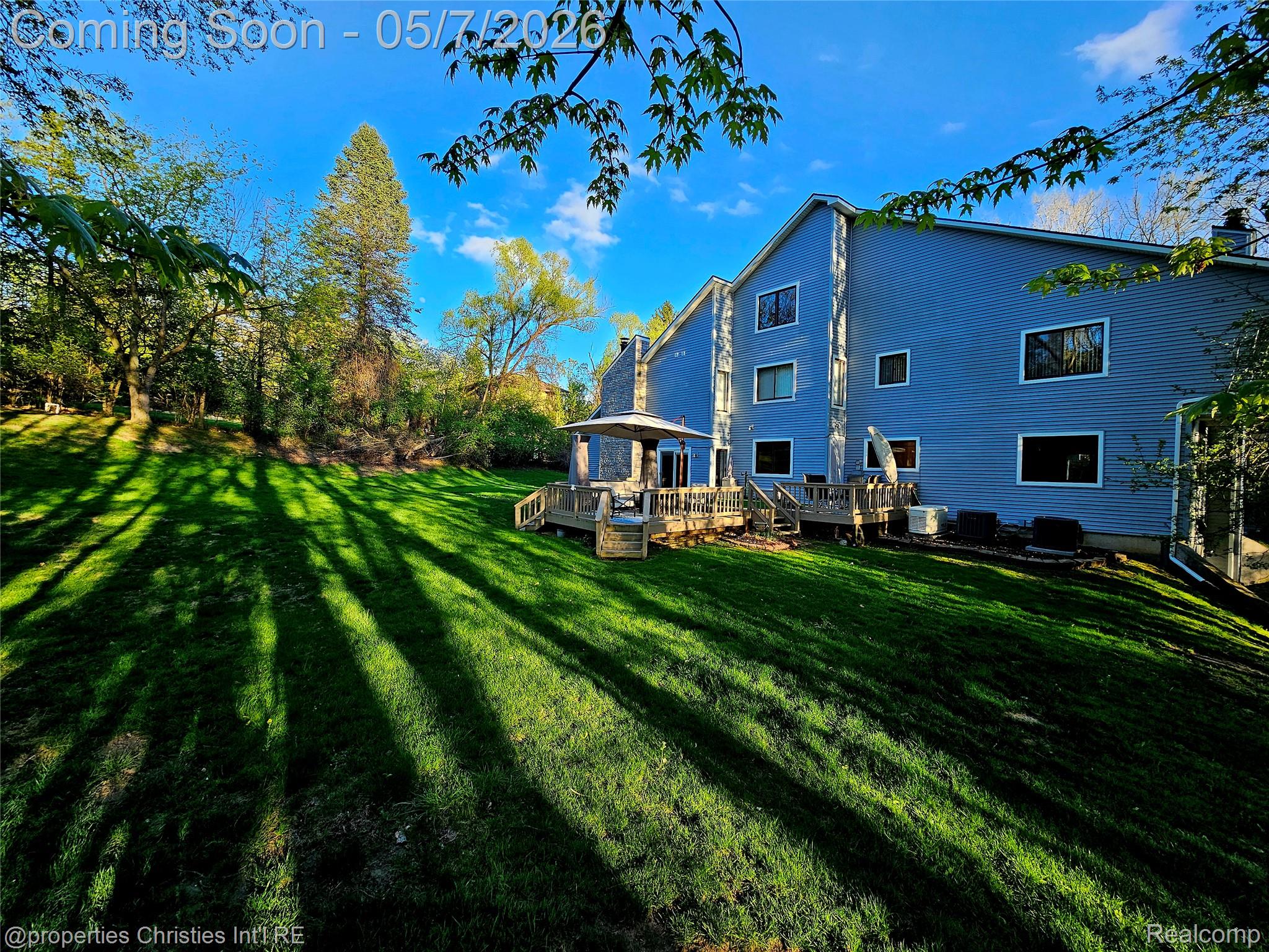 1830 Lone Pine Road