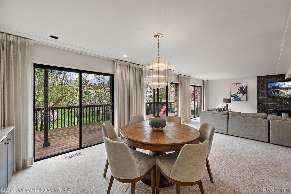 2189 Colony Club Court
