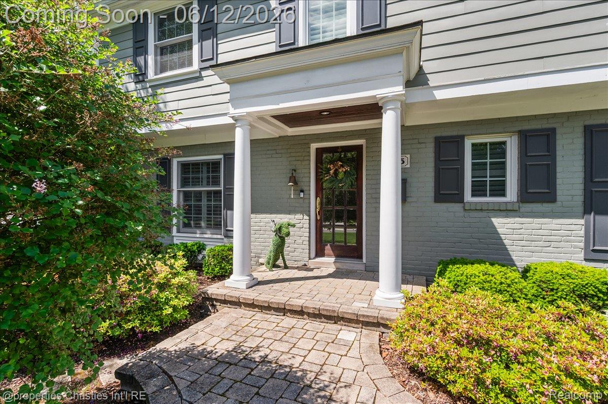 135 Clifton Road
