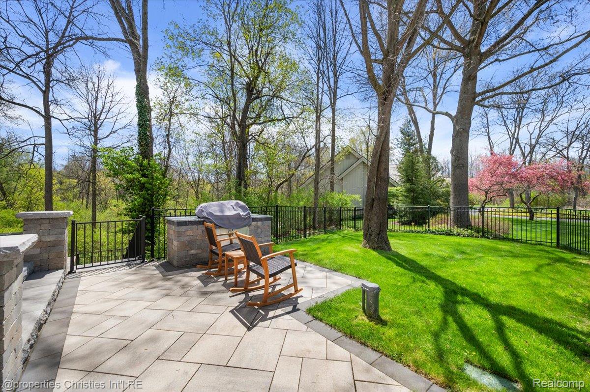 1071 Woodbridge Lane