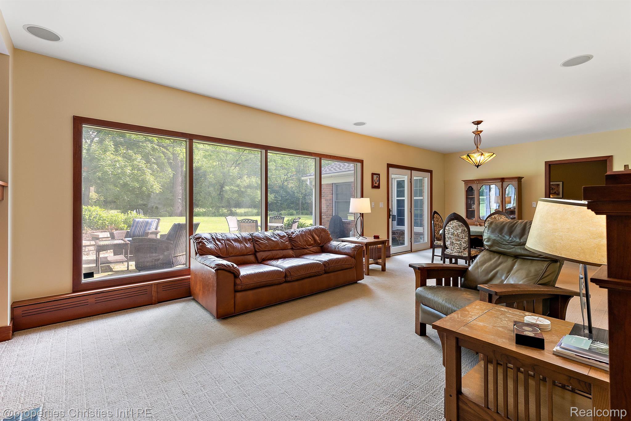 1760 CEDAR HILL Drive