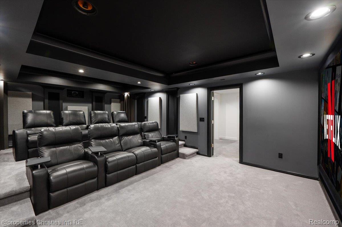 1186 Westwood Drive