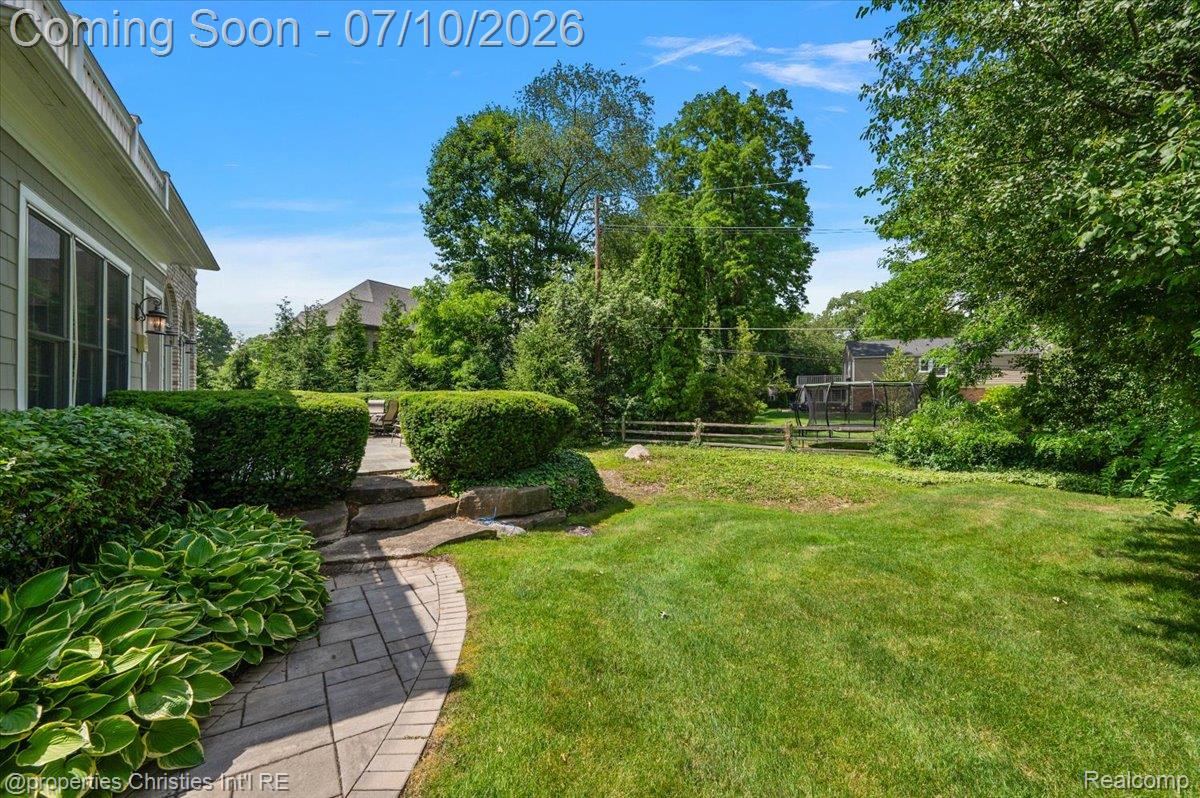 937 Mitchell Court