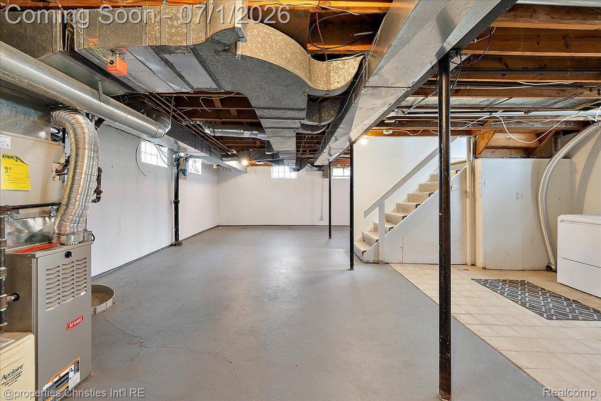 2209 Windemere Road