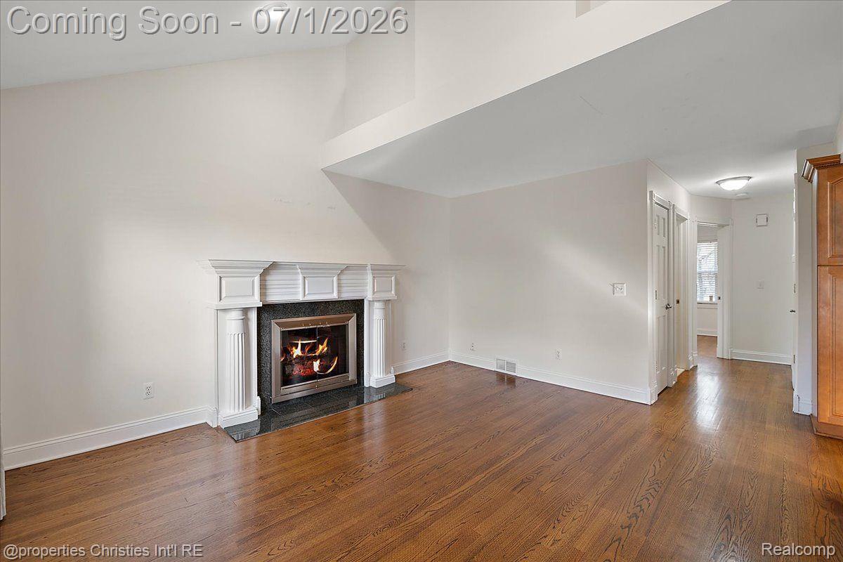 2209 Windemere Road