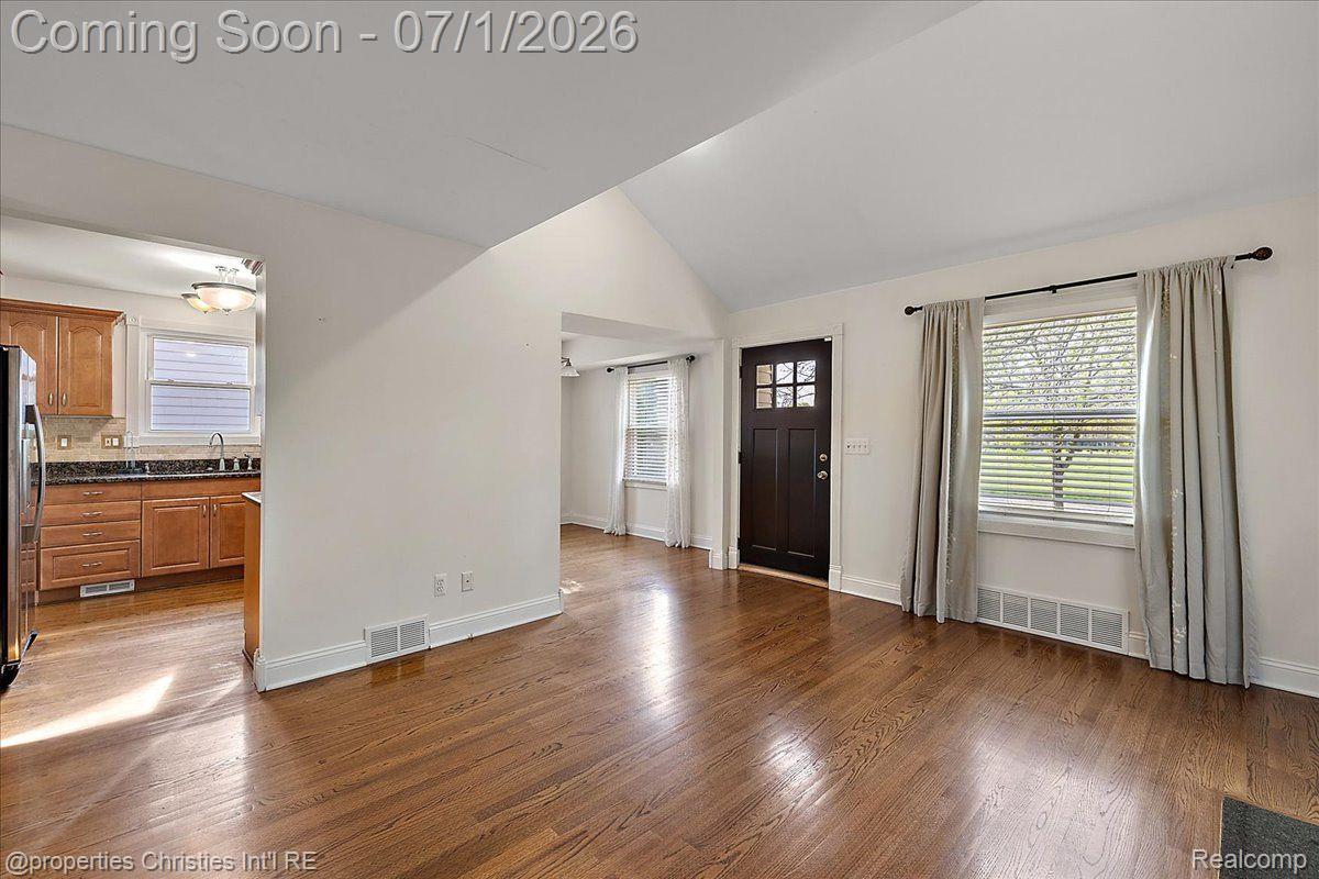 2209 Windemere Road