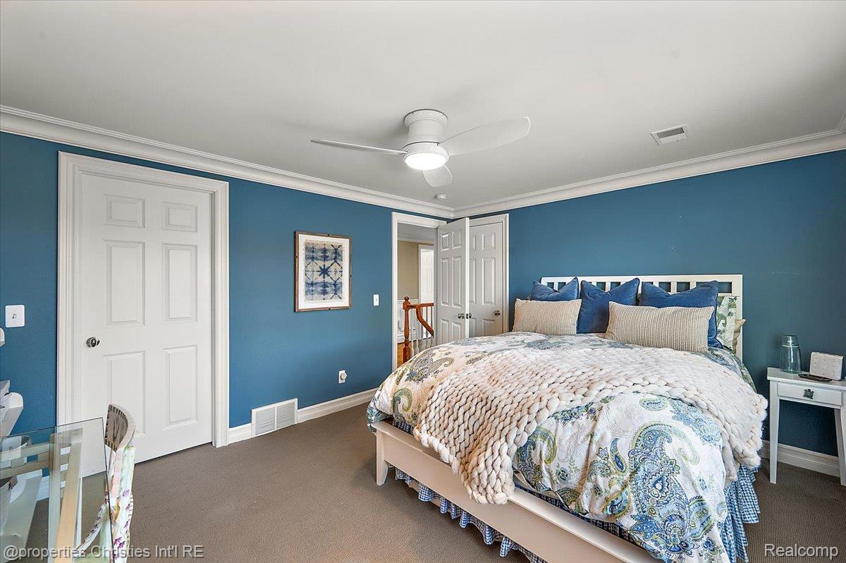 135 Clifton Road